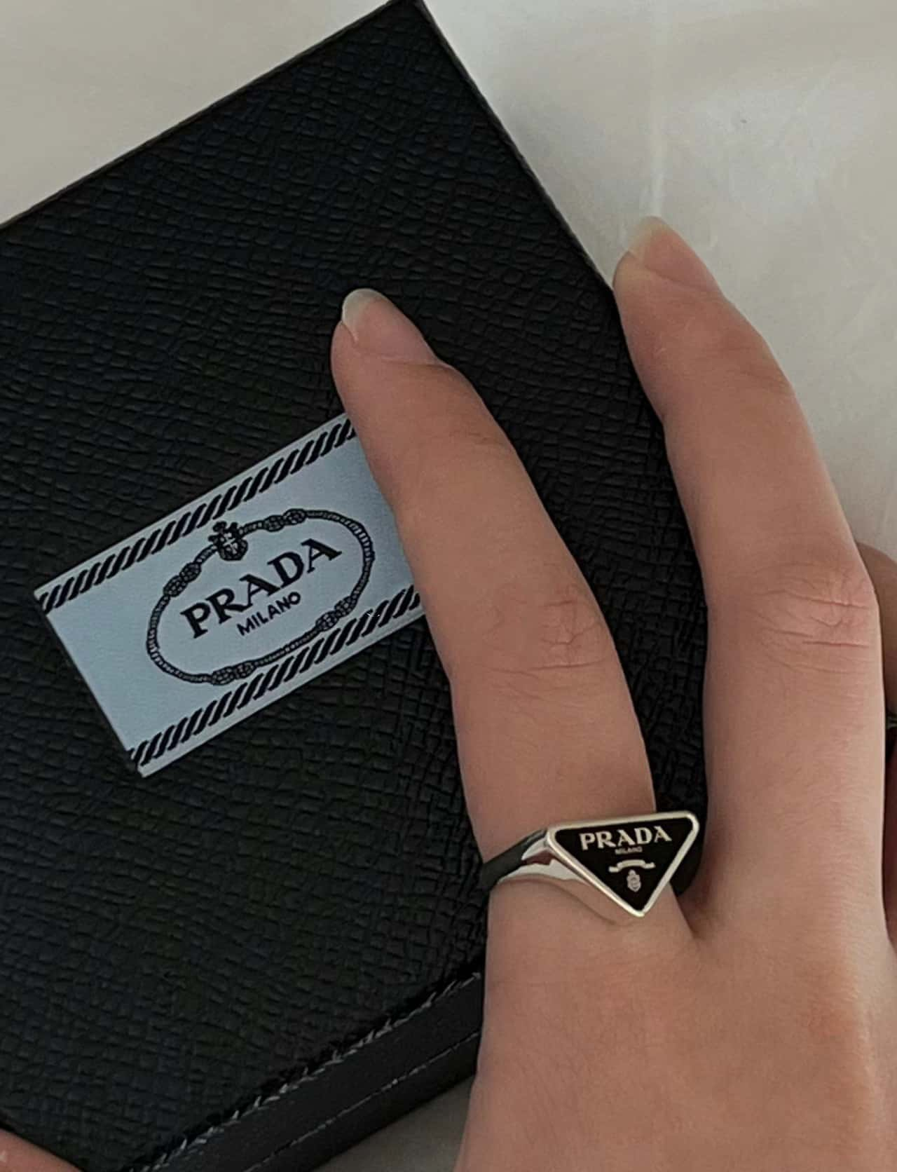 PRADA 普拉達三角標 開口戒指高仿a貨